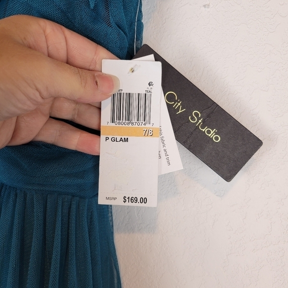 NWT City Studio Junior Ruffle-Neck Ruched Trim Gown in Teal Size 7/8 - Picture 8 of 9
